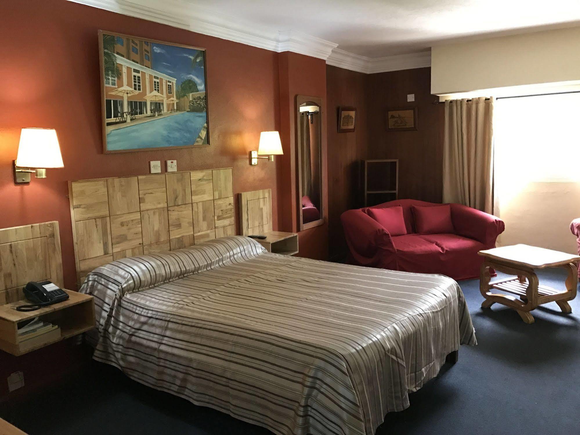 Le Saint Georges Hotel Port Louis Luaran gambar
